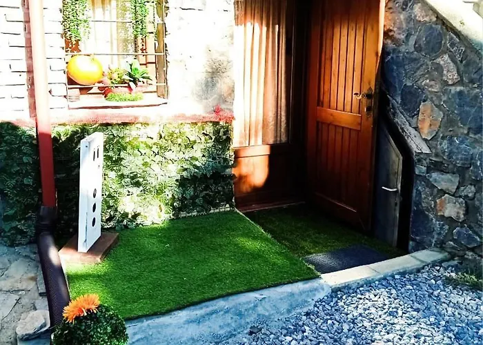 Kaimak Whisper Chalet